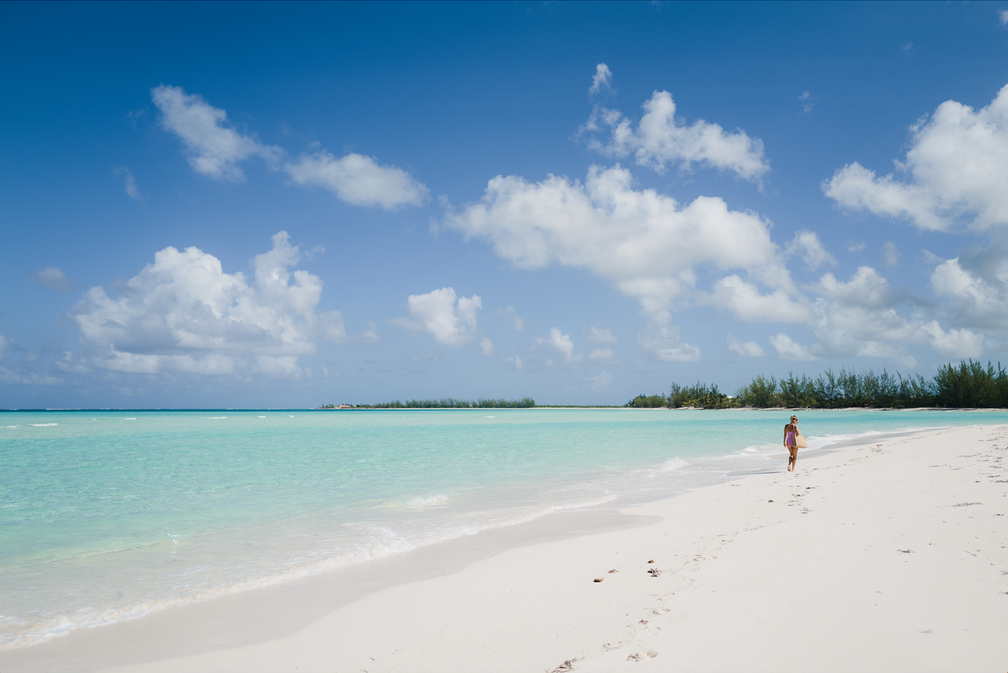 PARROT CAY STROLL